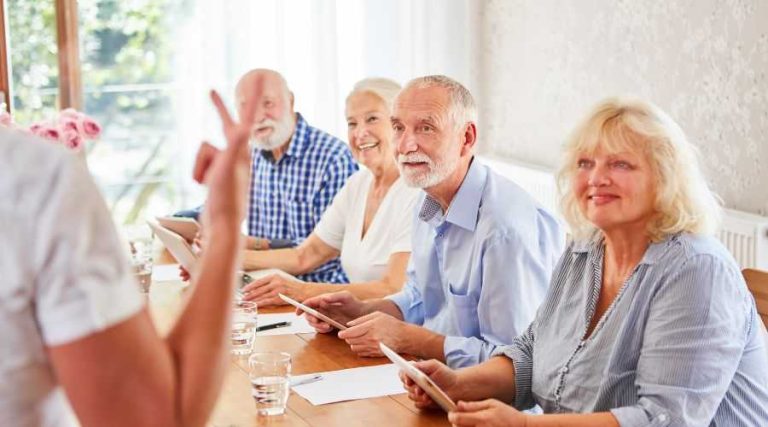 Internet Help for Retirees